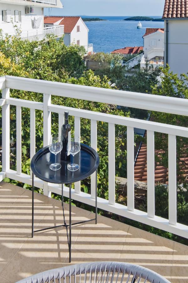 Apartments Anita Hvar Town Zewnętrze zdjęcie