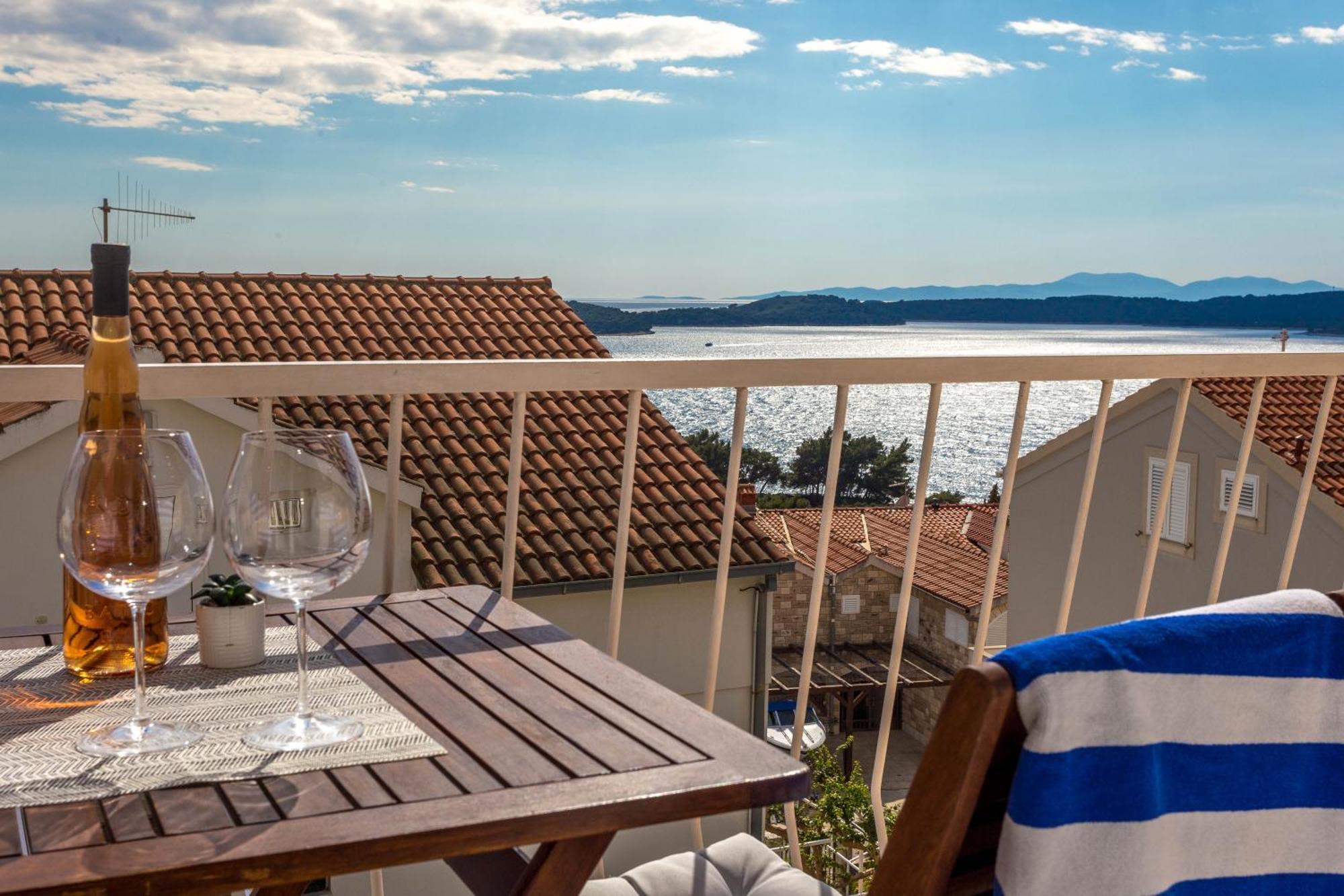 Apartments Anita Hvar Town Zewnętrze zdjęcie